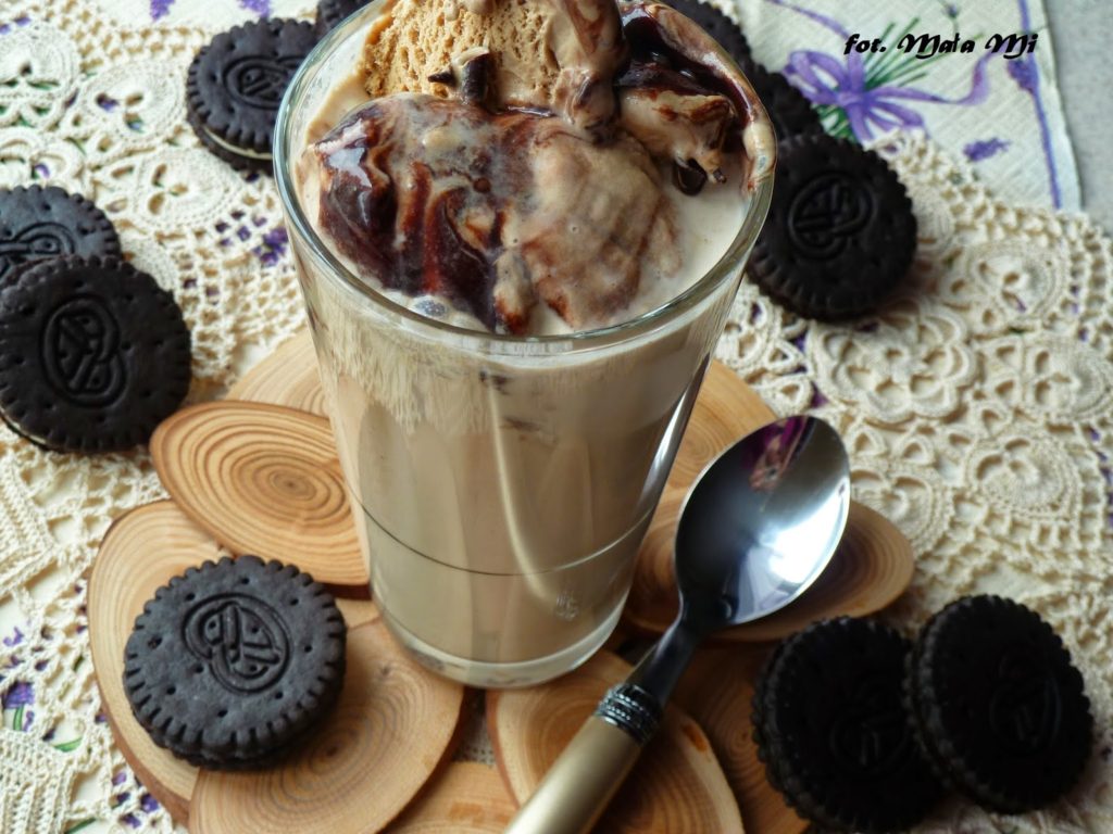 Lodowa kawa mrożona Lodowa kawa mrożona, frappe