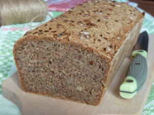 chleb żytni razowy