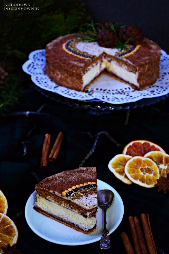 Torcik piernikowo-serowy z kremem pomarańczowym straciatella