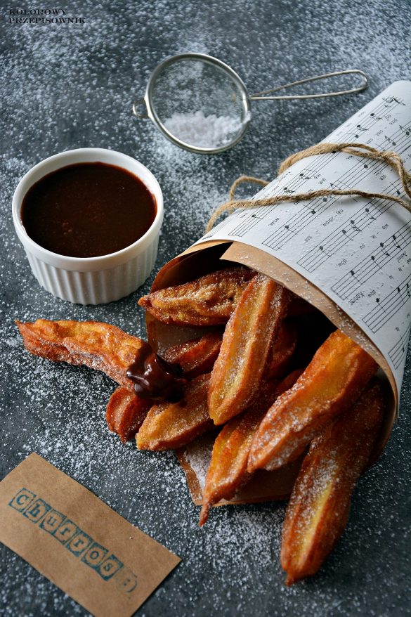 Churros - pączki hiszpańskie, tłusty czwartek, karnawał, kolorowy przepisownik blog kulinarny