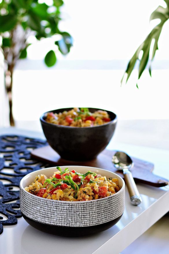 Salatka ryzowa z kurczakiem i prazonym slonecznikiem, salatka imprezowa, salatka z ryzem, papryka, kurczak, Wielkanoc, Boże Narodzenie, lunchbox - Kolorowy Przepisownik, sprawdzone przepisy