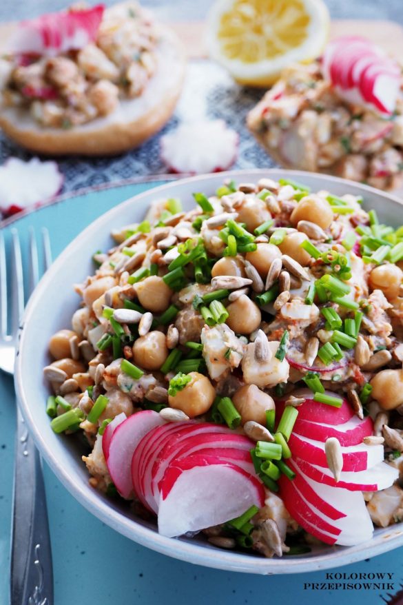 Salatka jajeczna z rzodkiewka i cieciorka, salatka z jajkami, salatka na Wielkanoc, salatka na sniadanie, pomysl na kolacje - Kolorowy Przepisownik, sprawdzone przepisy