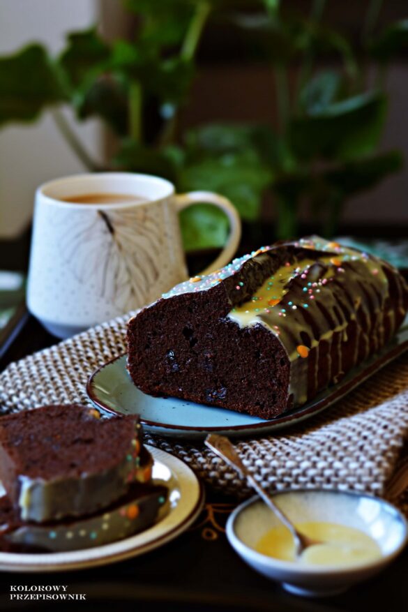 Ciasto czekoladowe na białkach, ciasto z samych białek, babka czekoladowa - Kolorowy Przepisownik, sprawdzone przepisy